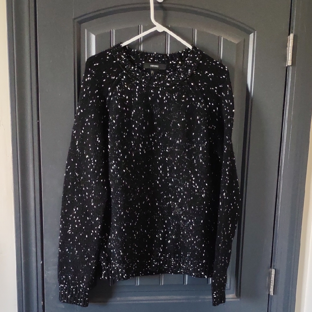 Forever 21 Black Knit Sweater with White Dots